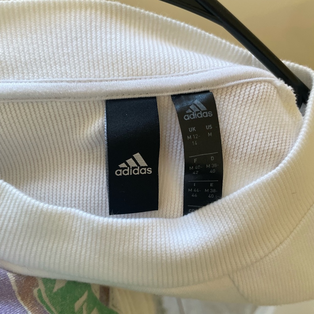 Adidas sweatshirt - Picture 2 of 3